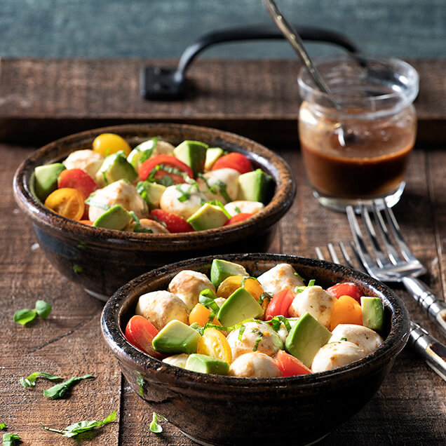 Avocado Caprese Salad Recipe